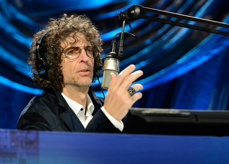 Radio Host Howard Stern Audaciously Accuses Oprah Winfrey Of ‘Showing Off’ Wealth On Social Media