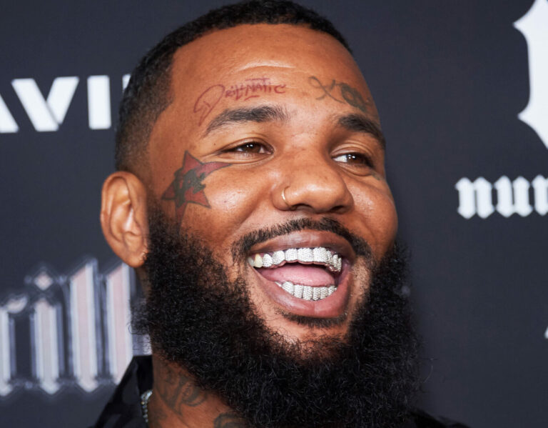 The Game, auction, sell, storage, storage locker