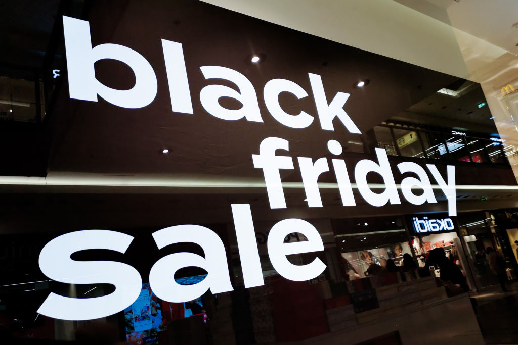 Black Friday, holiday spending