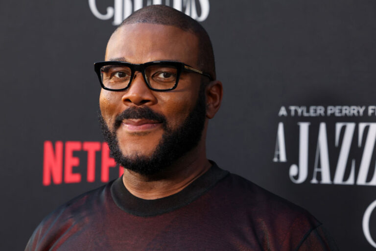 Tyler Perry, son, Christmas gifts