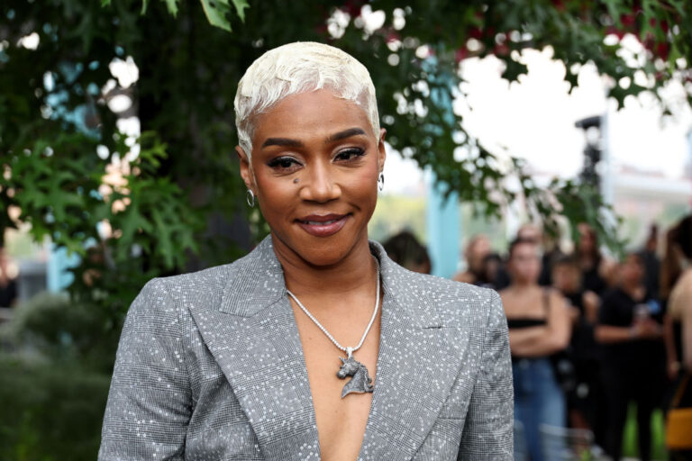 Tiffany Haddish, travel show