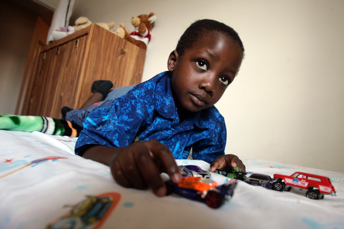 low-income, sickle, cell, Black chilldren