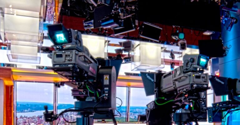 News station, news anchor