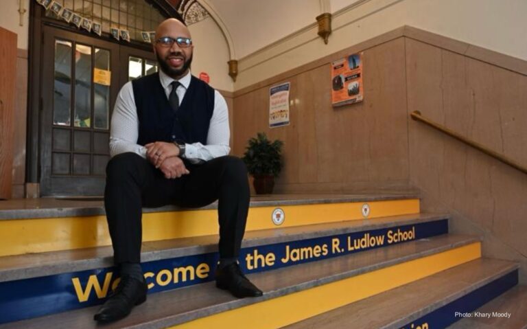 James R. Ludlow School, Khary Moody, Lindback Award