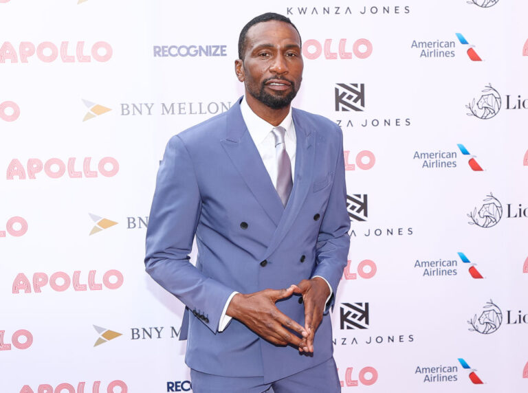 Leon, The Chi, actor