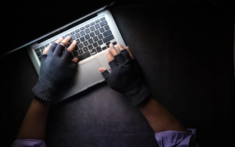 Cyberstalking, Computer, Tech