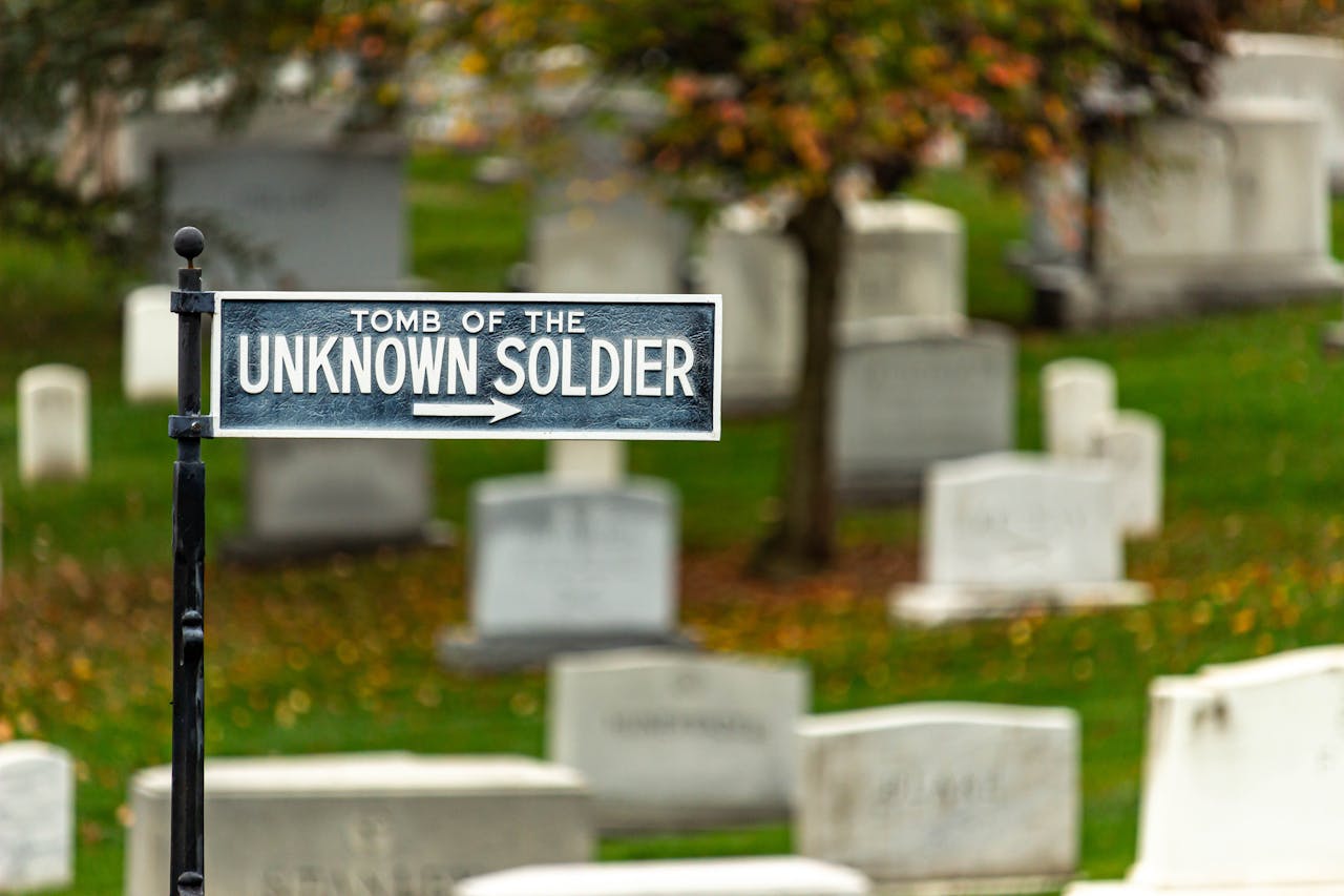 Arlington National Cemetery, Black, Hispanic, Female, Veterans