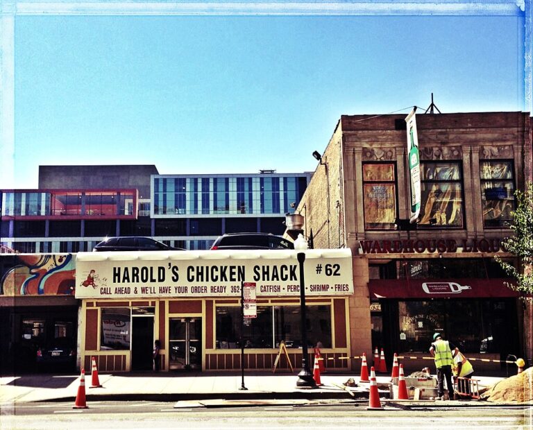 CHICAGO, HAROLD'S CHICKEN SHACK