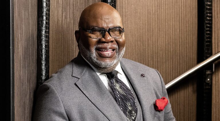 Sarah Jakes Roberts, T.D. Jakes