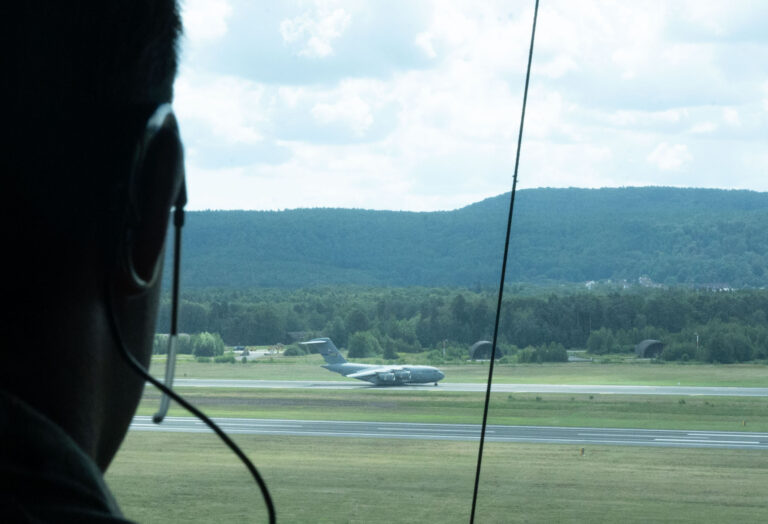 air traffic controller