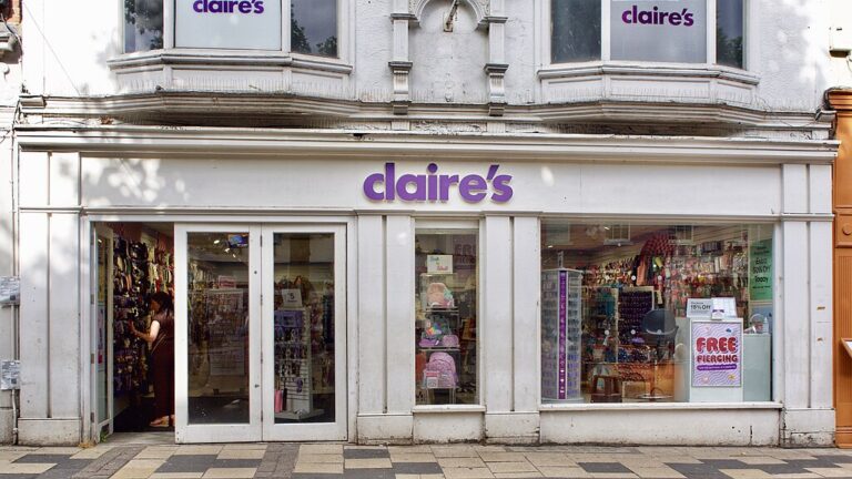 Claire's, CEO,