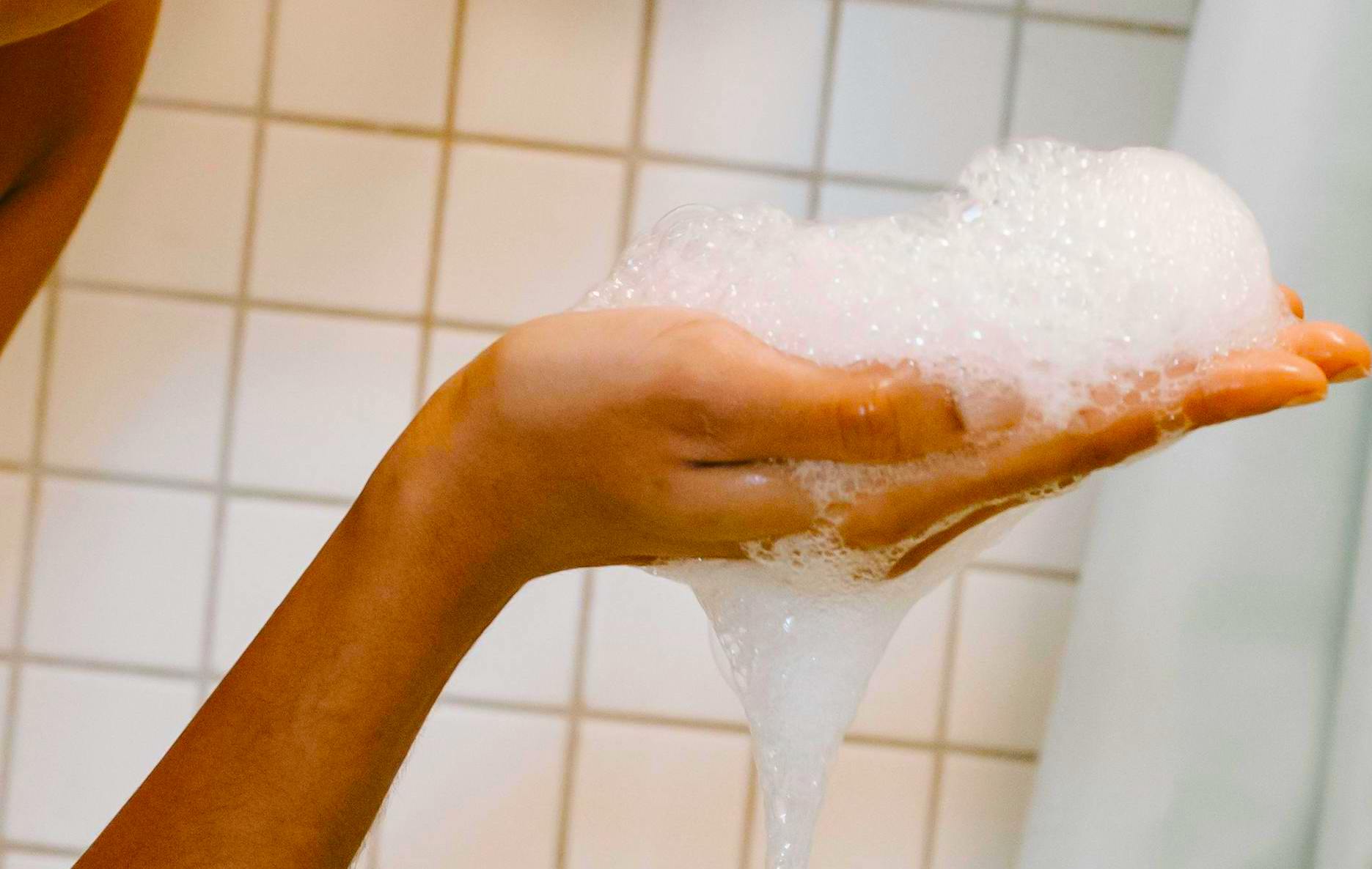 body wash, shower gel