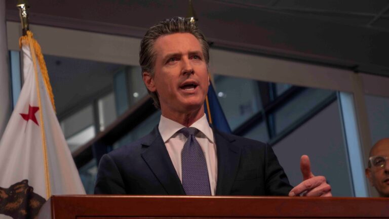 Gavin Newsom,reparations