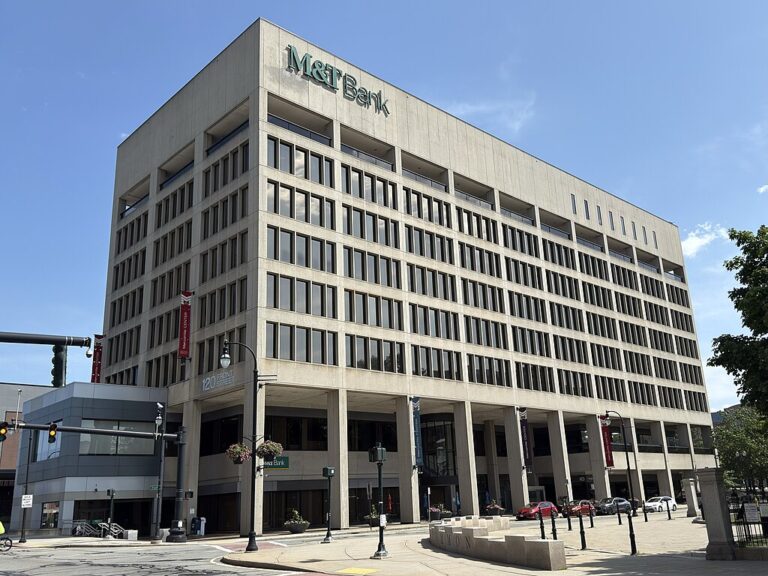 M&T Bank, Philadelphia,Tianna Williams